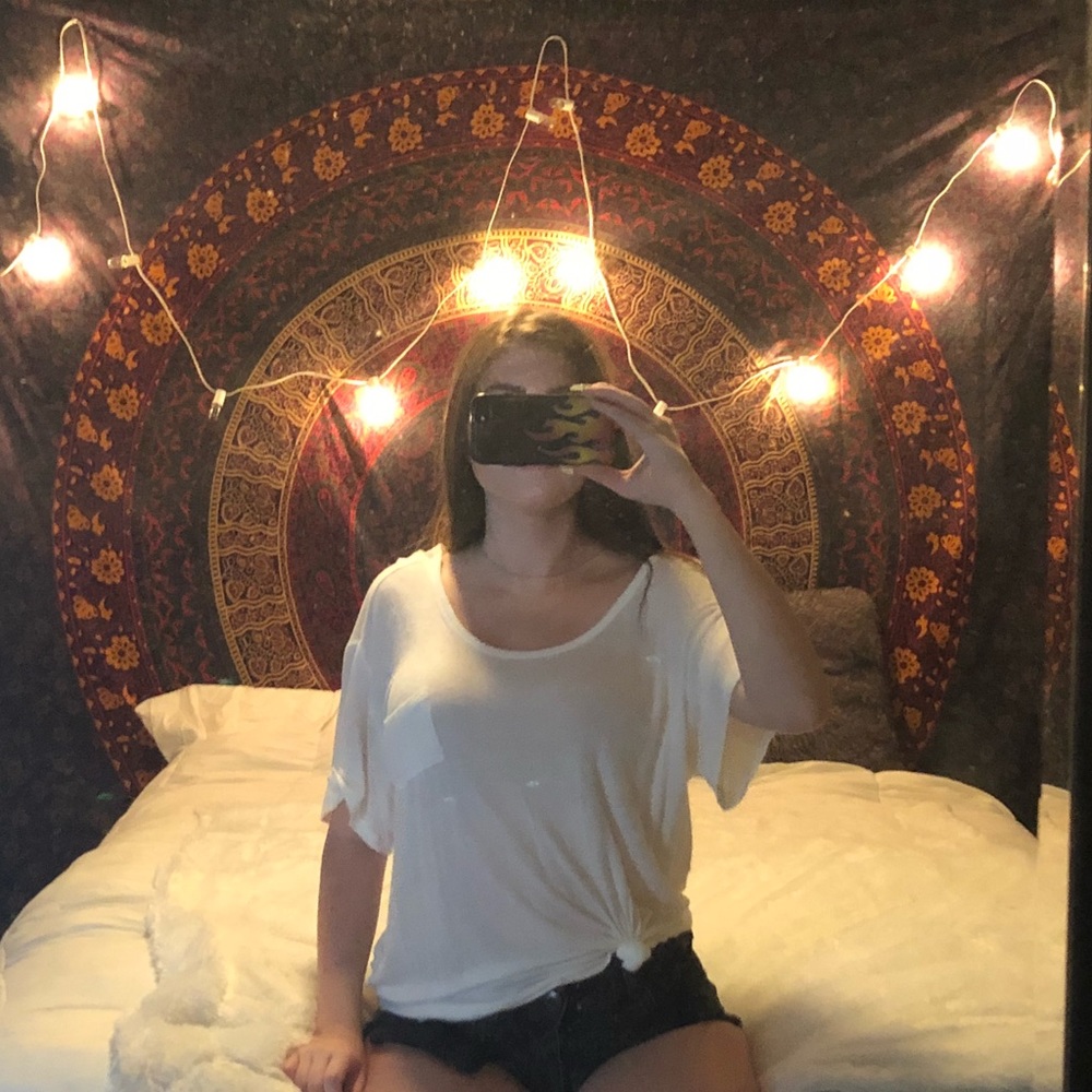 Brandy Melville Oversized t-shirt